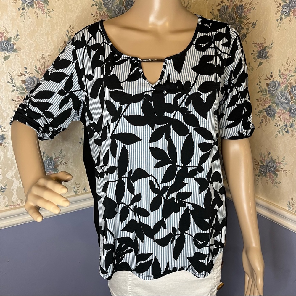 Naif Blue Black Floral Leaves Elbow Sleeve Blouse, Size M
